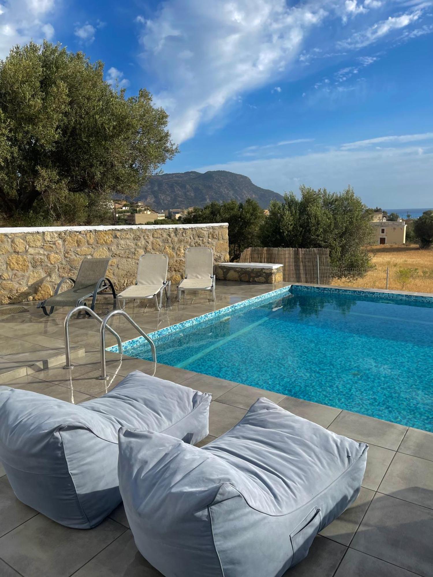 Eleon Luxury Villa Karpathos Bagian luar foto